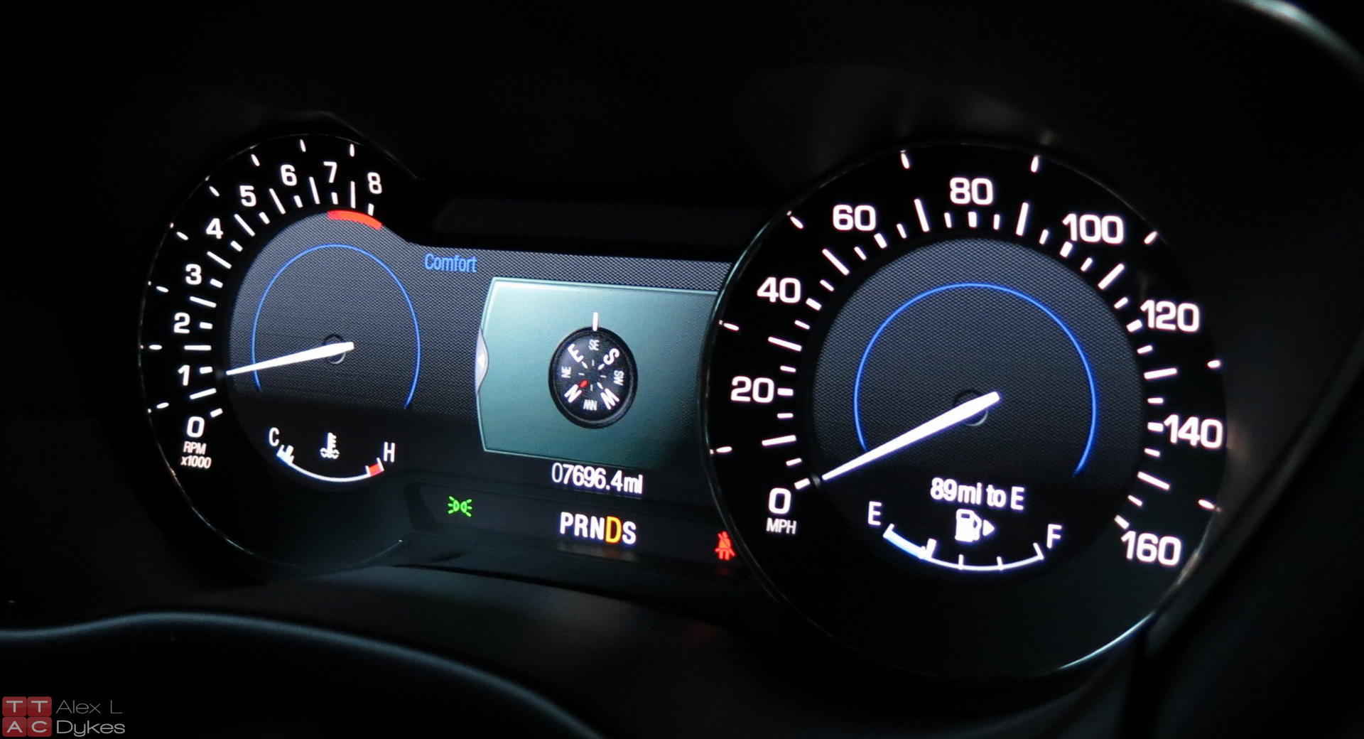 16-MKC-gauge-cluster.jpg