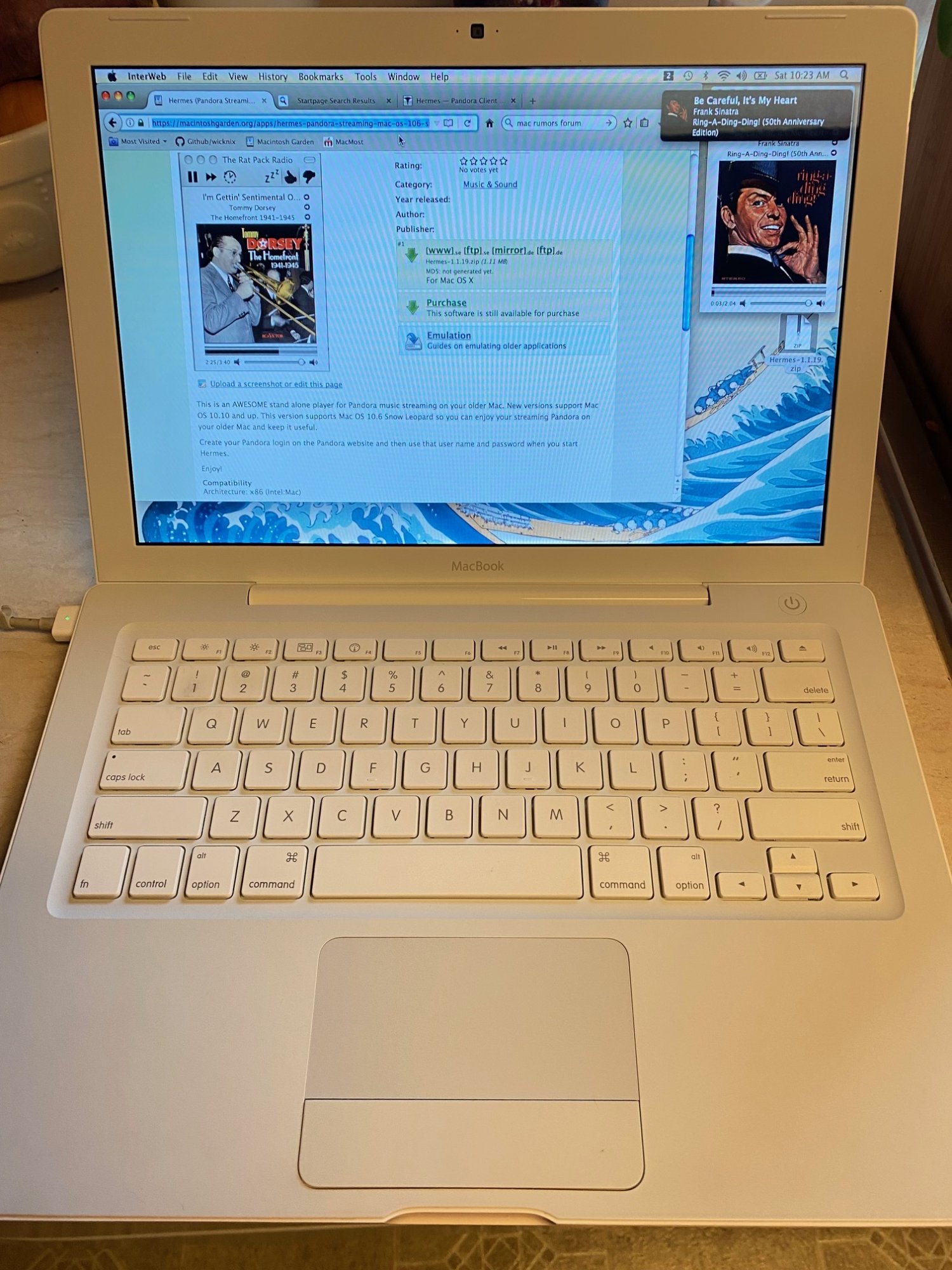 2008 Macbook.jpg