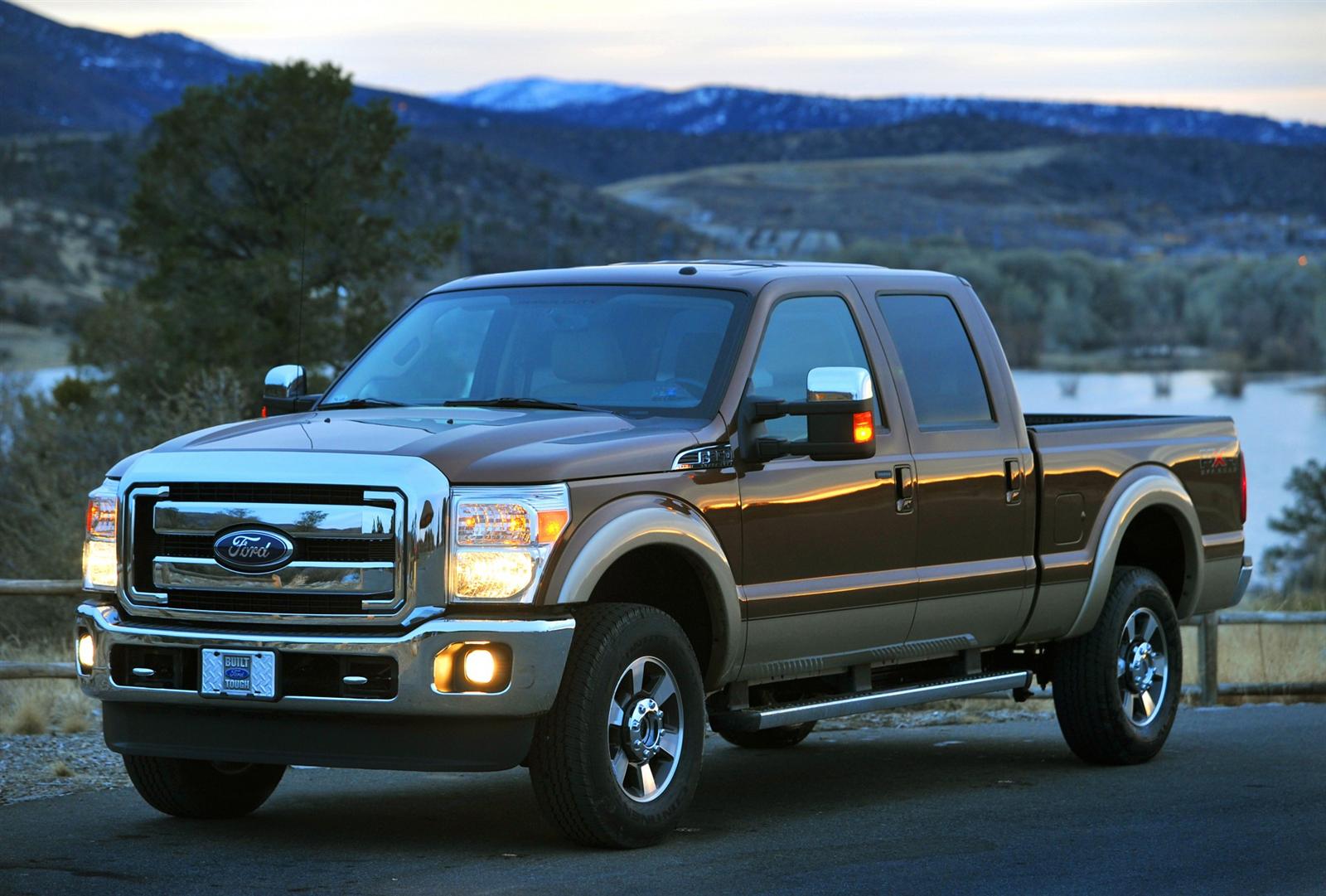 2011-ford-f-series-super-duty-3.jpg