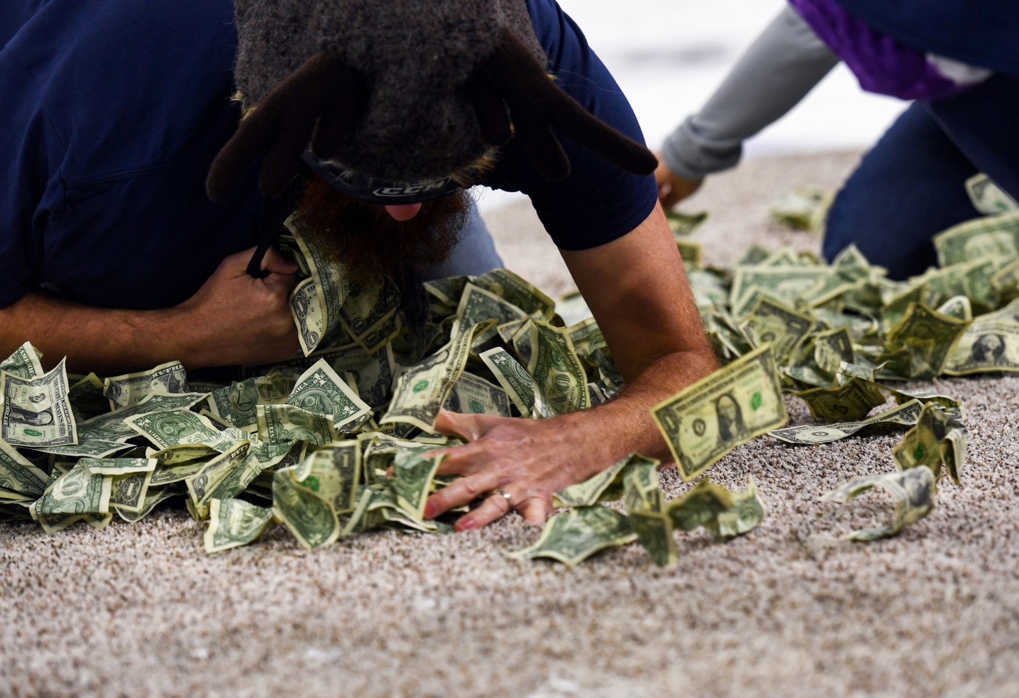 211214-one-time-use-dash-for-cash-jm-1551.jpg