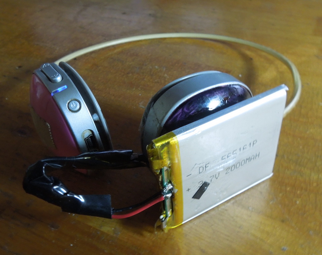 B-Tooth Headset 2000MaH Battery.JPG