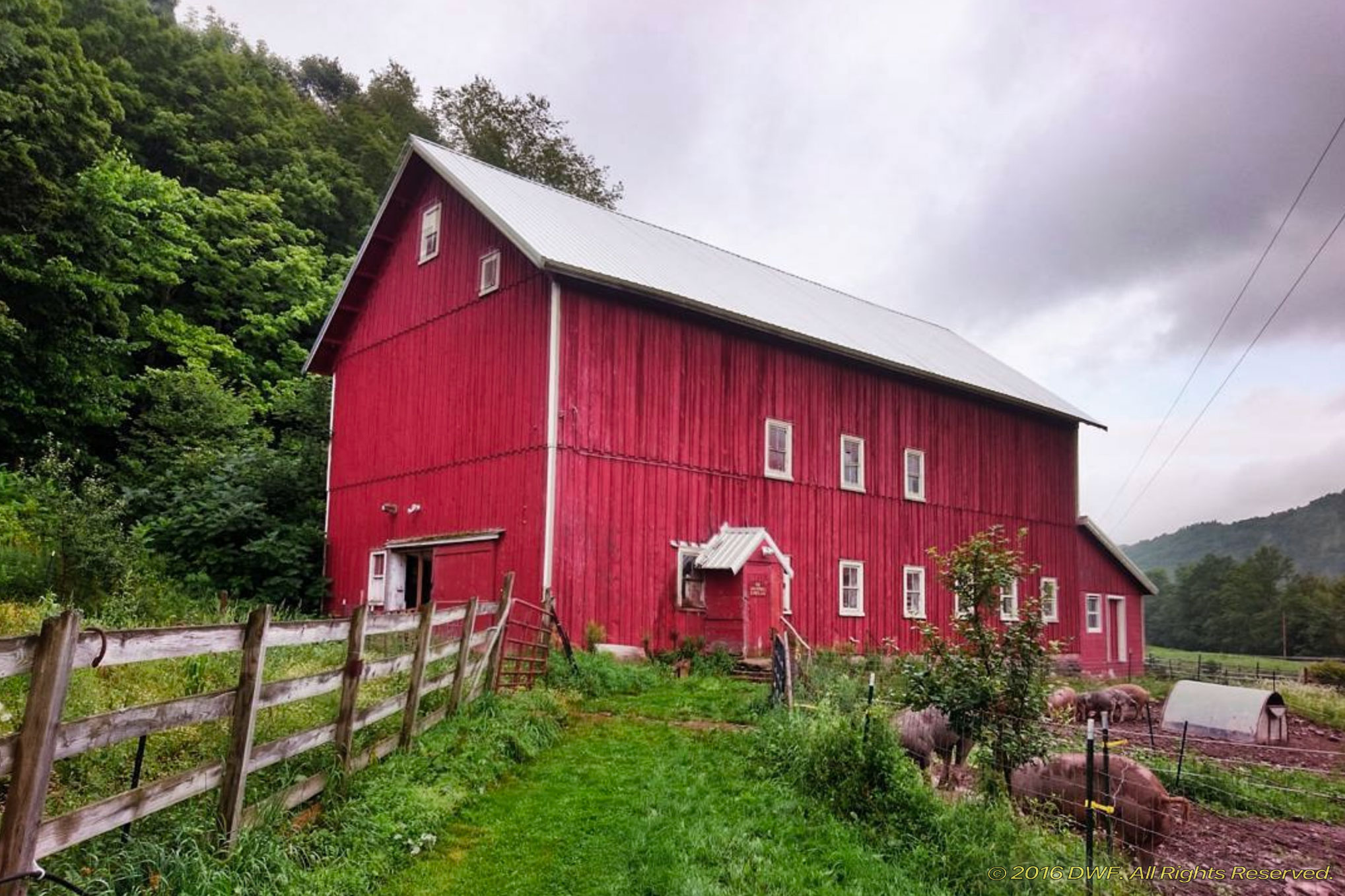 Big-Red-Barn.jpg