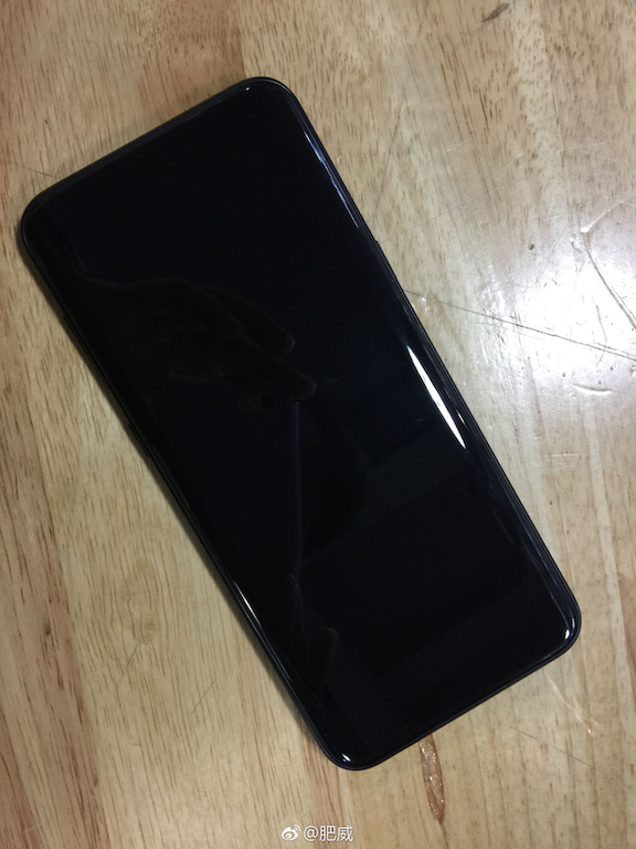 black-galaxy-s8-leaked-5.jpg