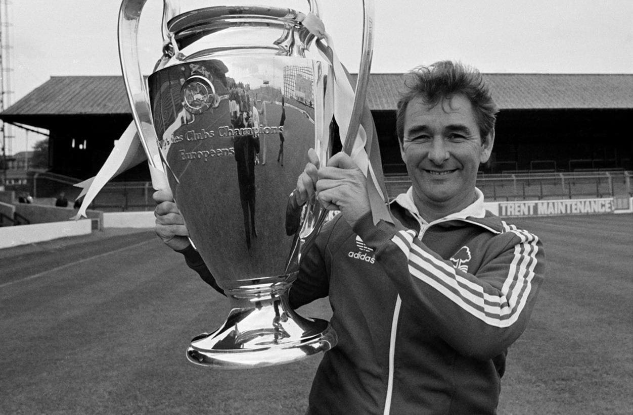 brian_clough_with_the_european_cup.jpeg