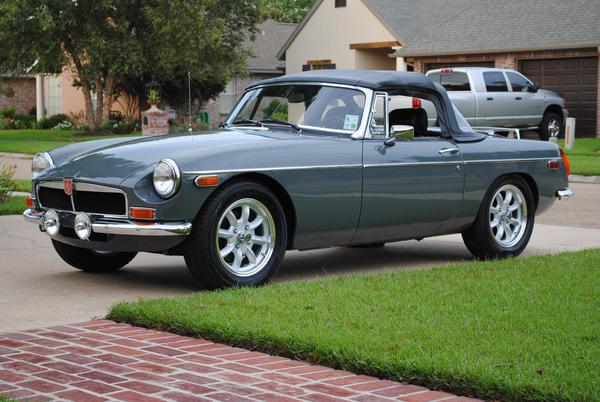 Bryan Jourbart's MGB.jpg