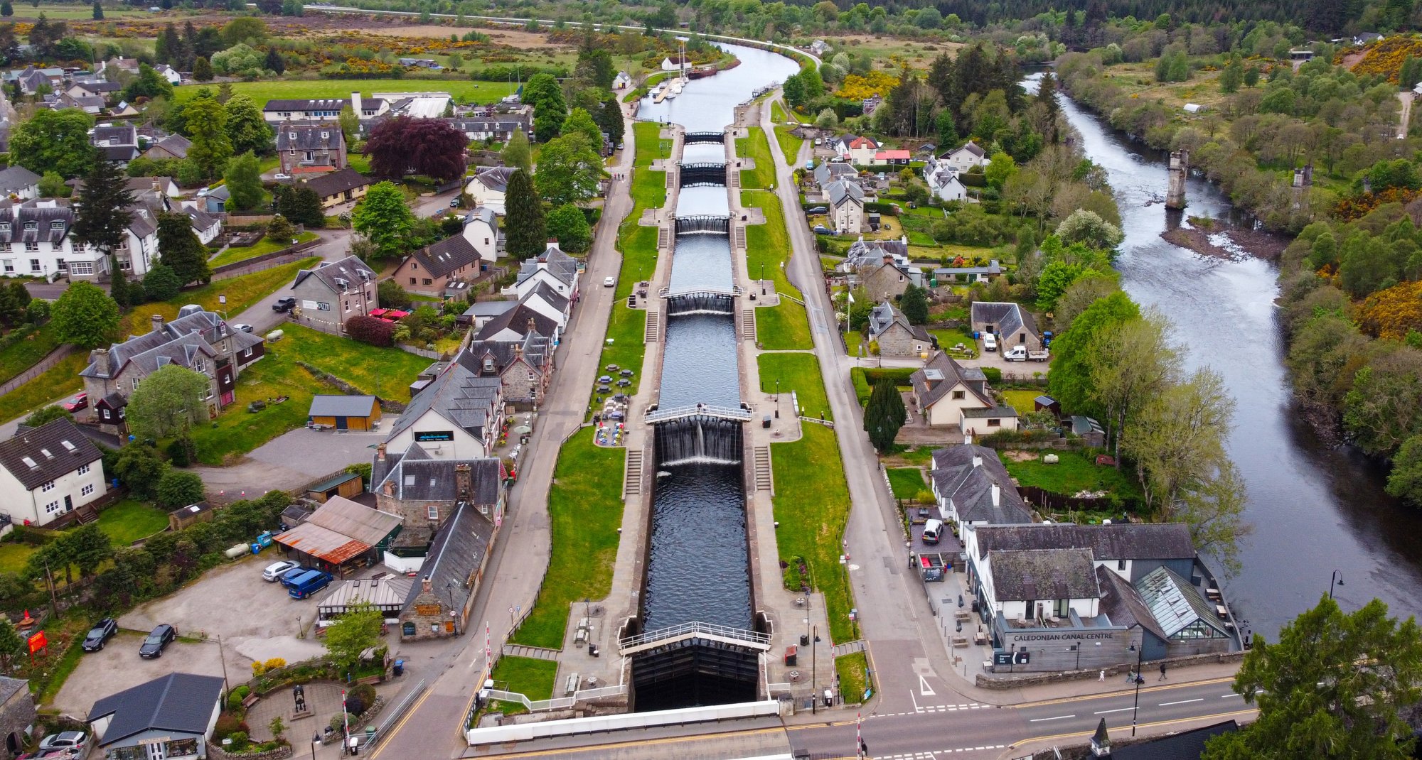 Caledonian Canal.jpg