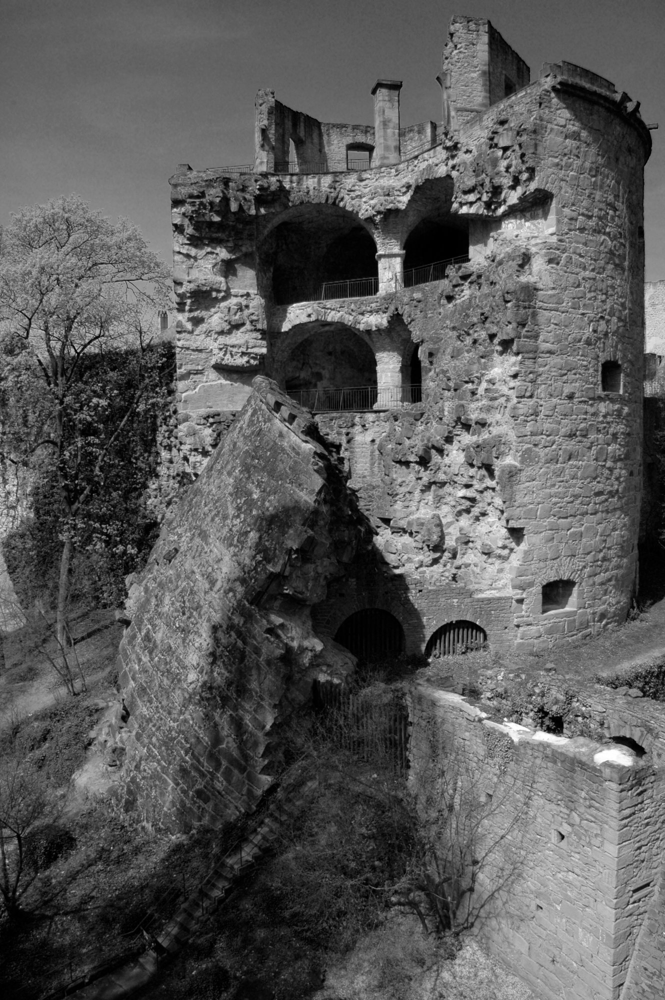 Castle 8.JPG - Version 2.jpg