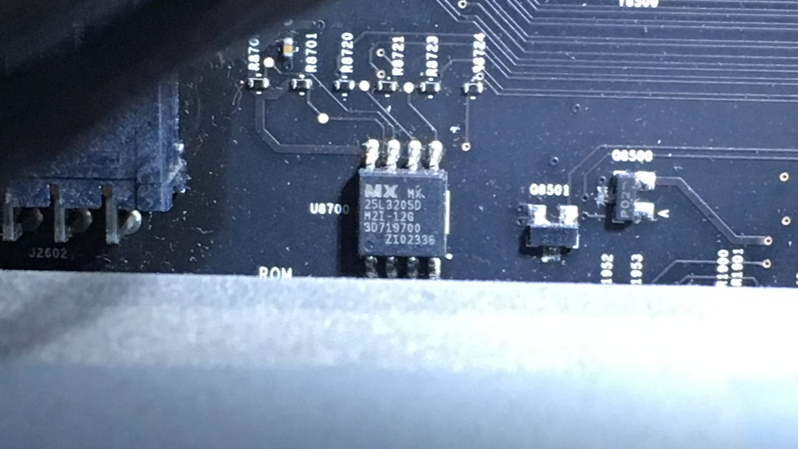 Chip Rom Position Mac Pro 5.1.png