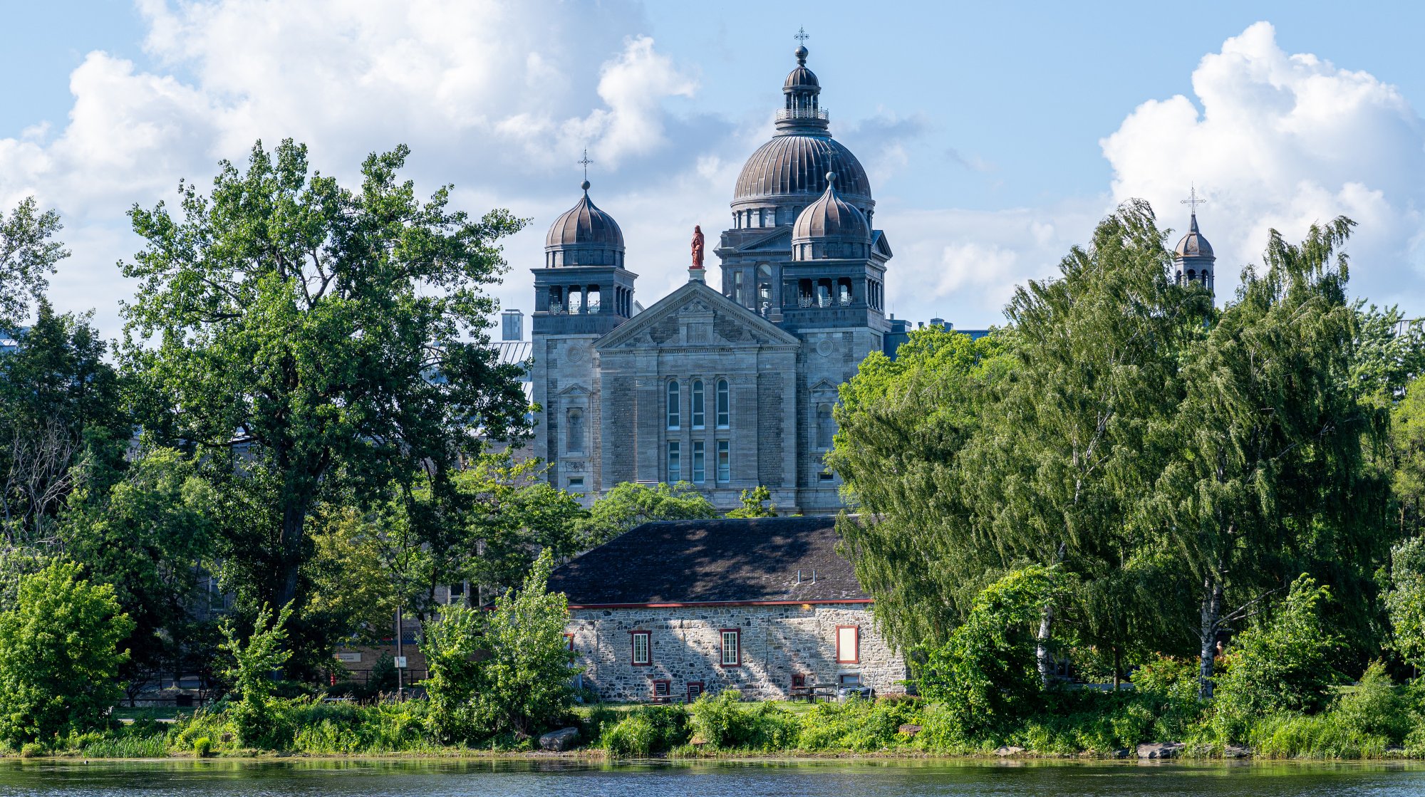 Collège Sainte-Anne.jpg