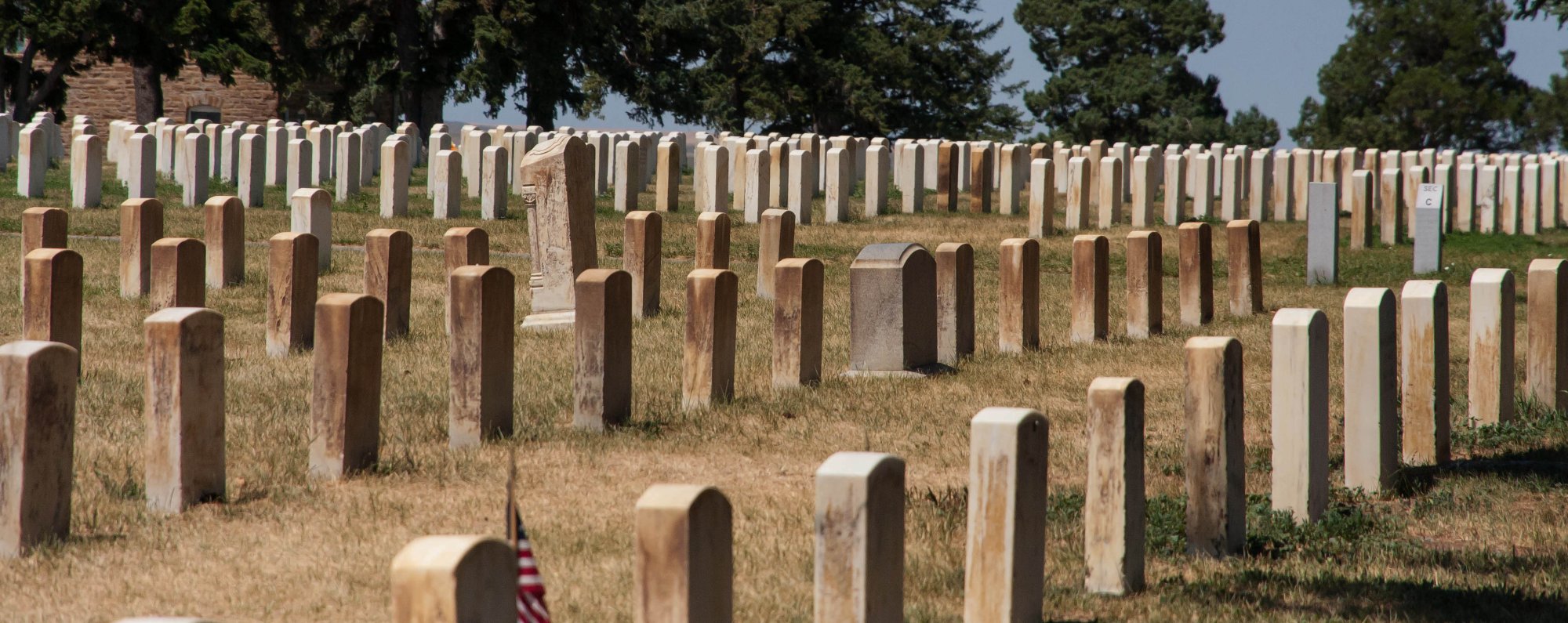 Custer National Cemetery, Little Bighorn Battlefield.jpg