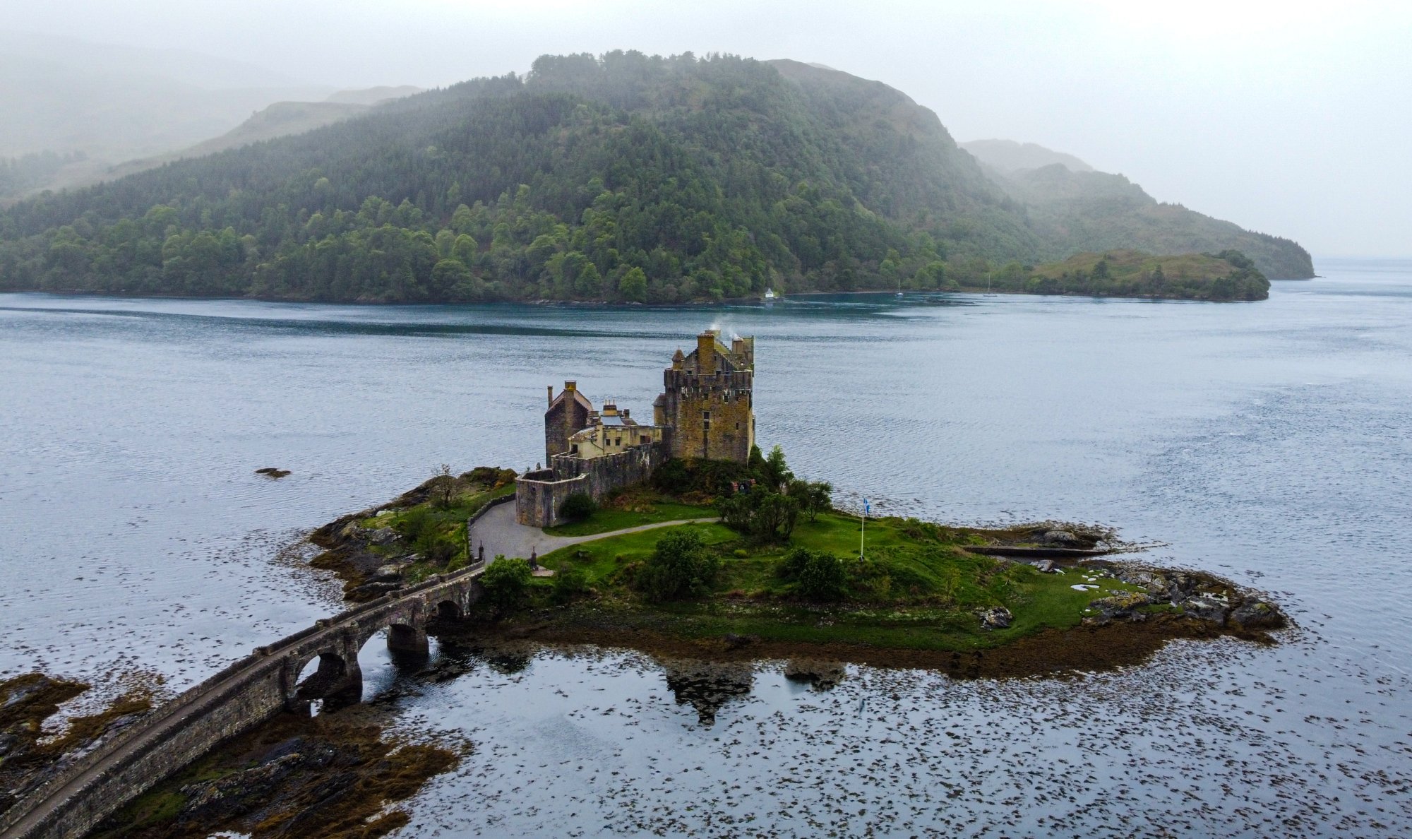 Eilean Donan Castle.jpg