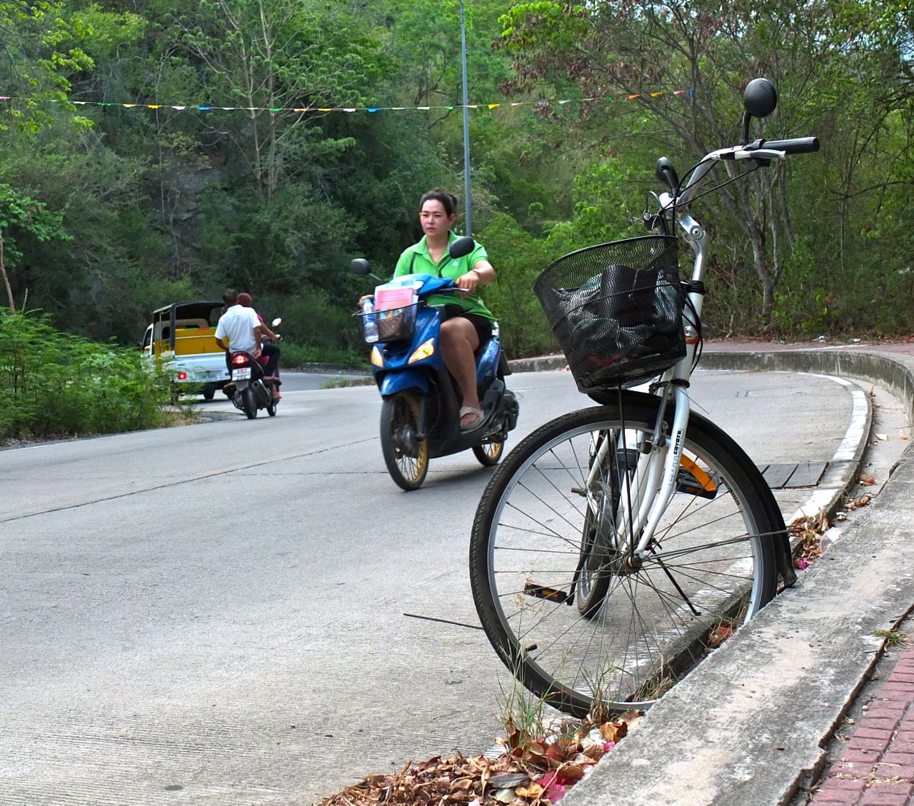 Electric Bike3.jpg