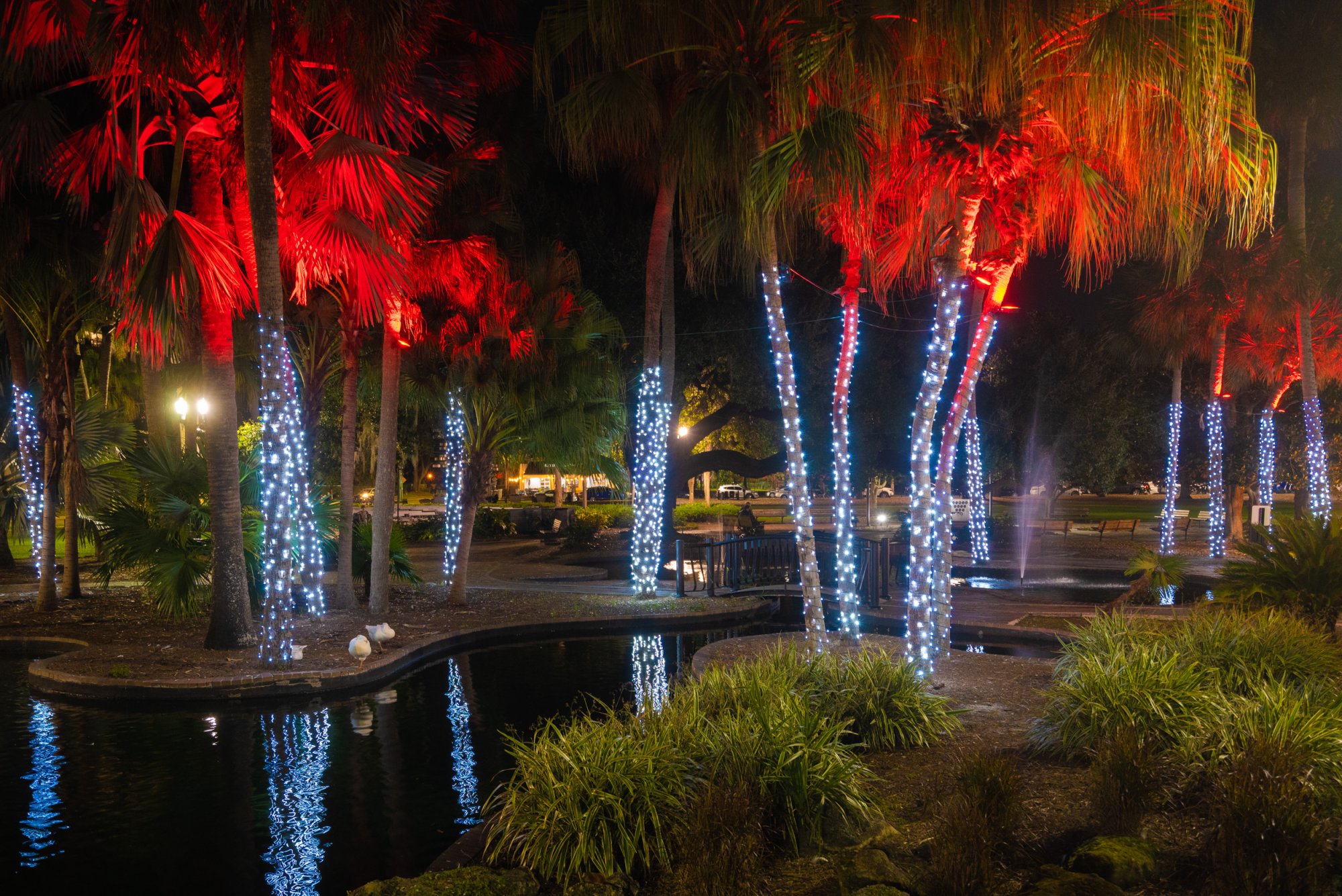 Eola Christmas 2500px-1.jpg