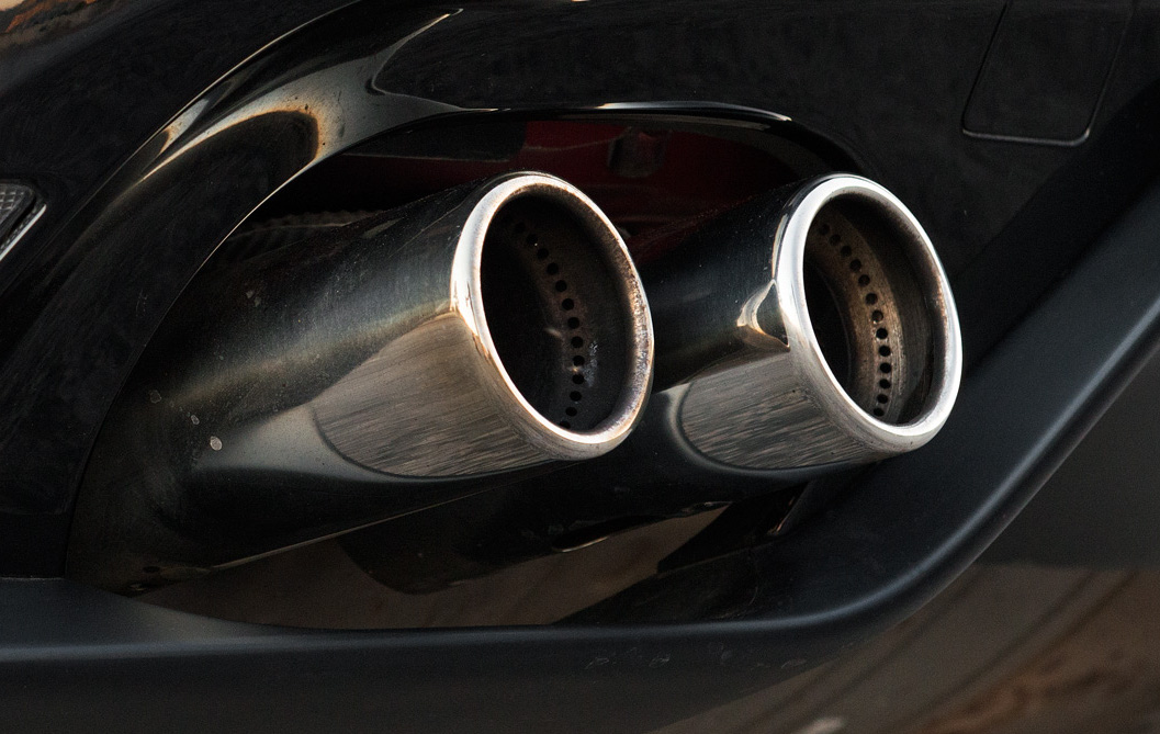 exhaust.jpg
