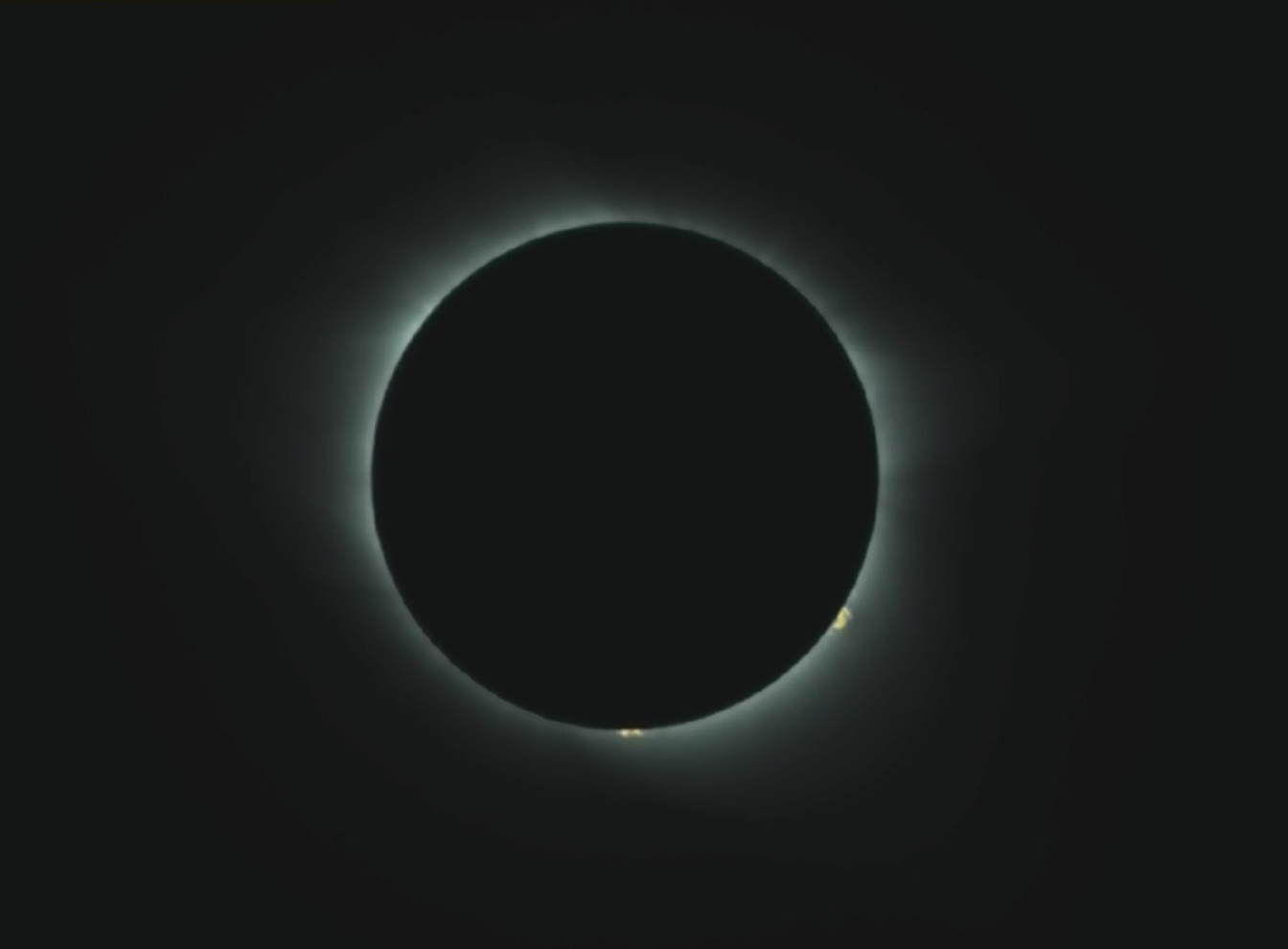 Hopkinsville KY totality 2.26pm.png