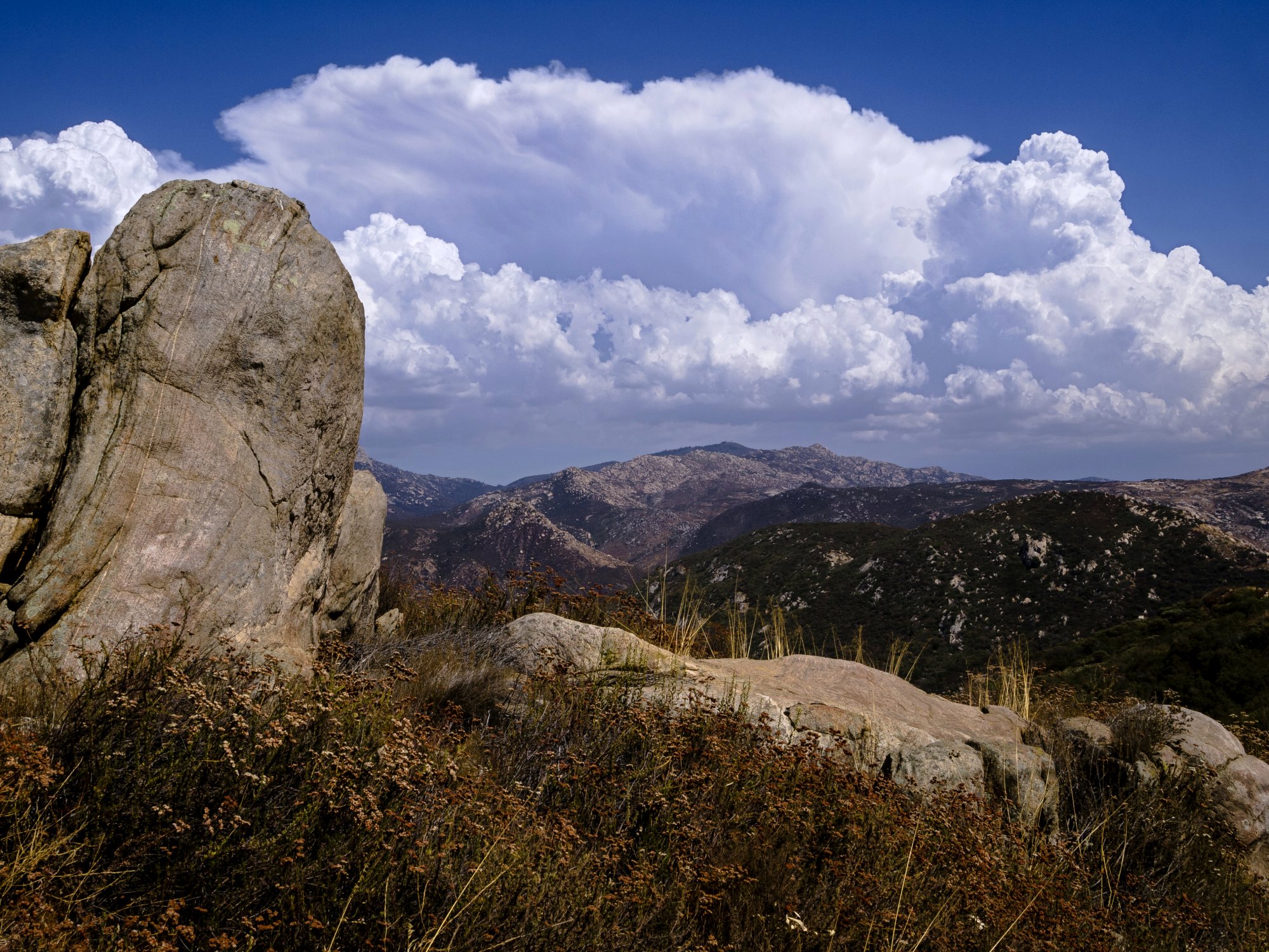 horsethief canyon thunderhead 833 rw 8.25.22 x.jpg