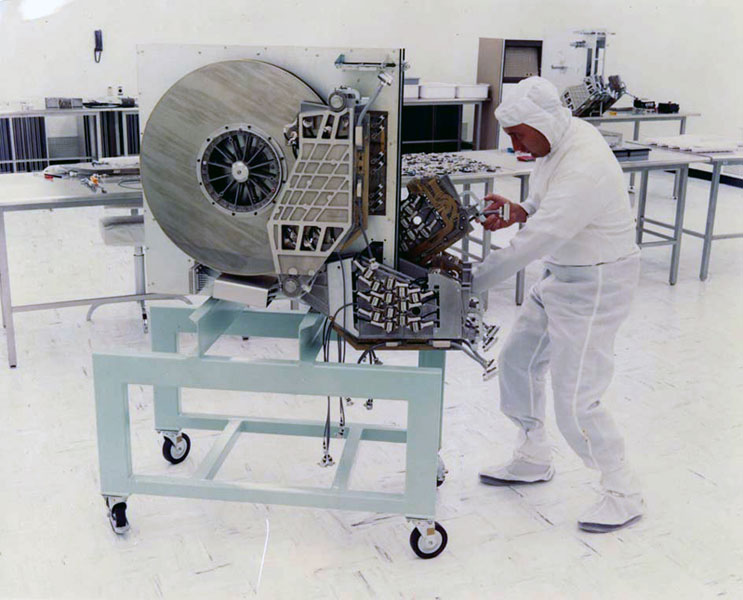 huge-hard-drive.jpg