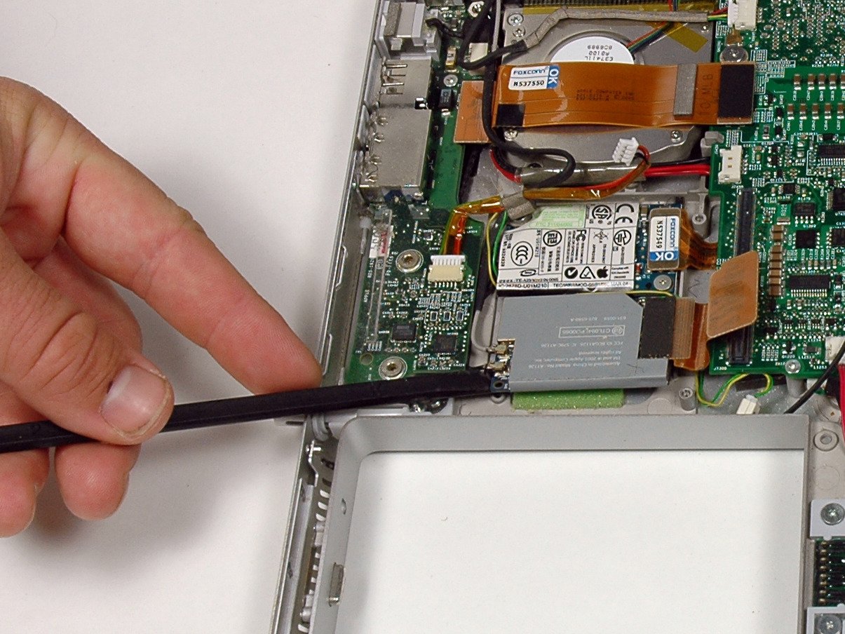 ifixit-pbg4-1.jpeg