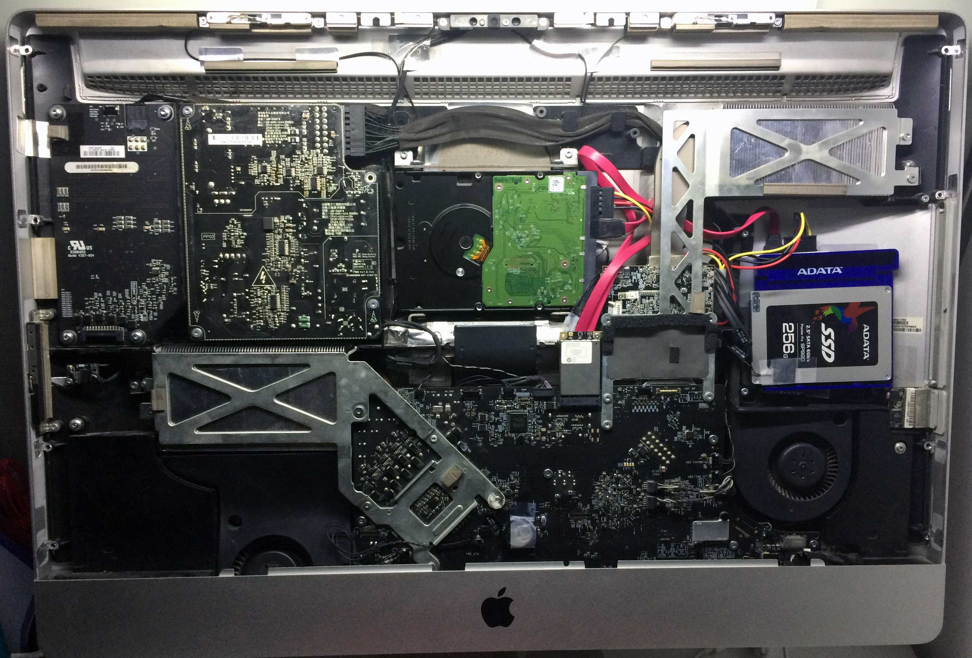 iMac2011.jpg