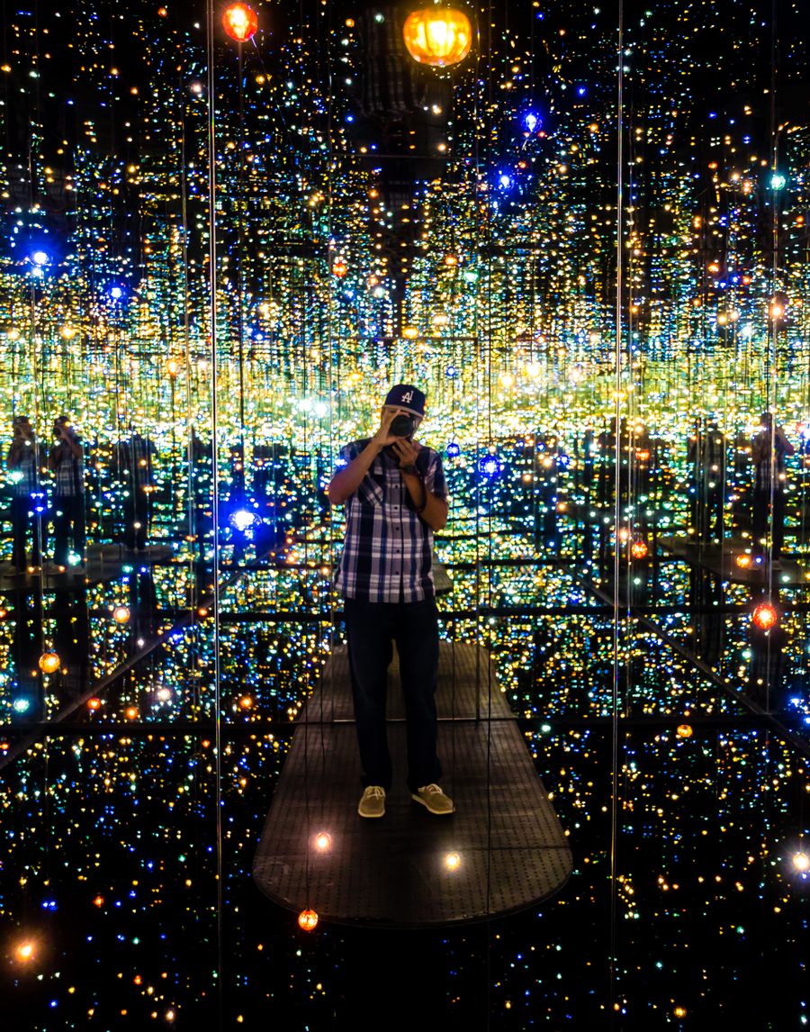 Infinity-Room-1.jpg