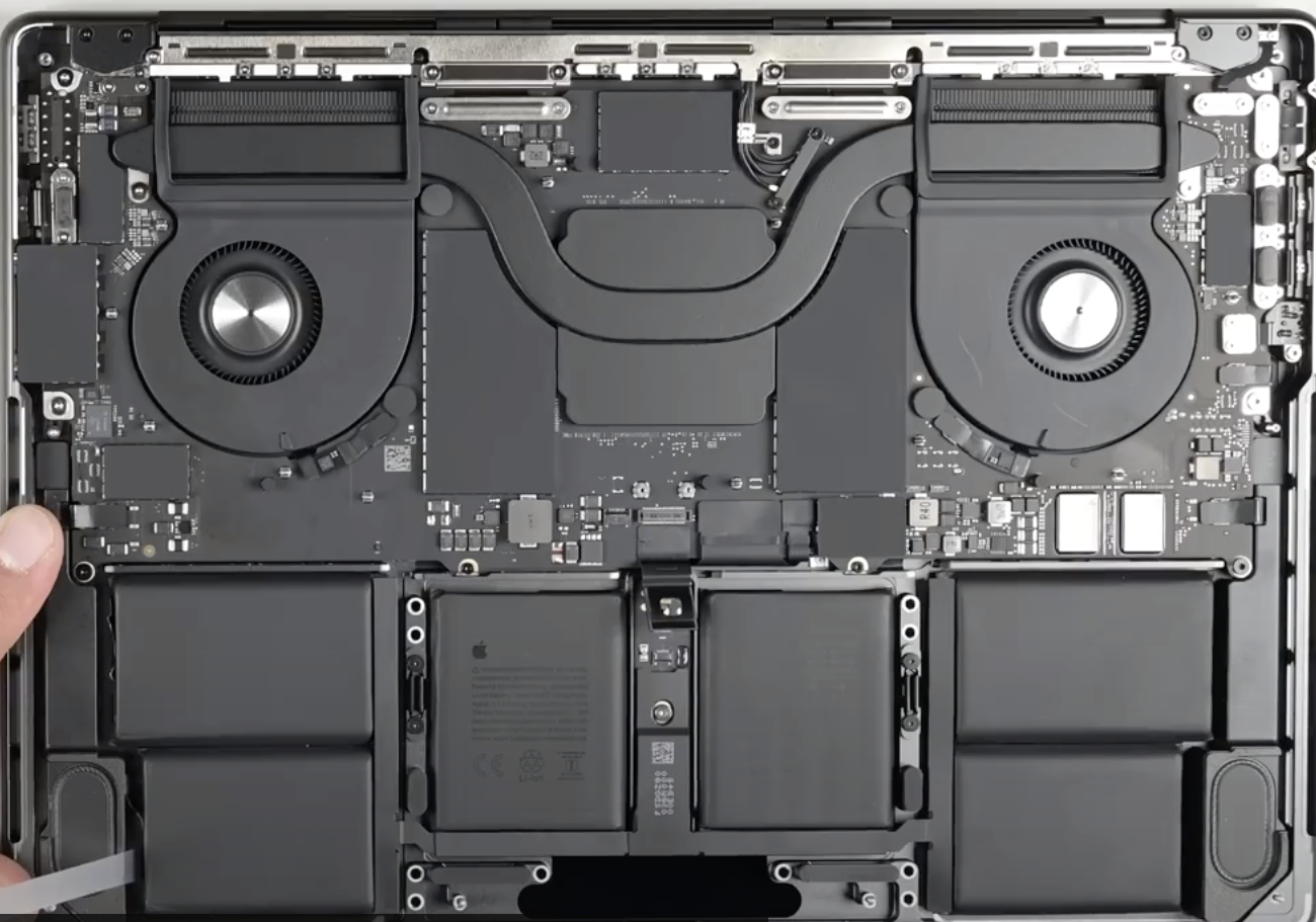 Internals-of-Macbook-Pro-M3.png