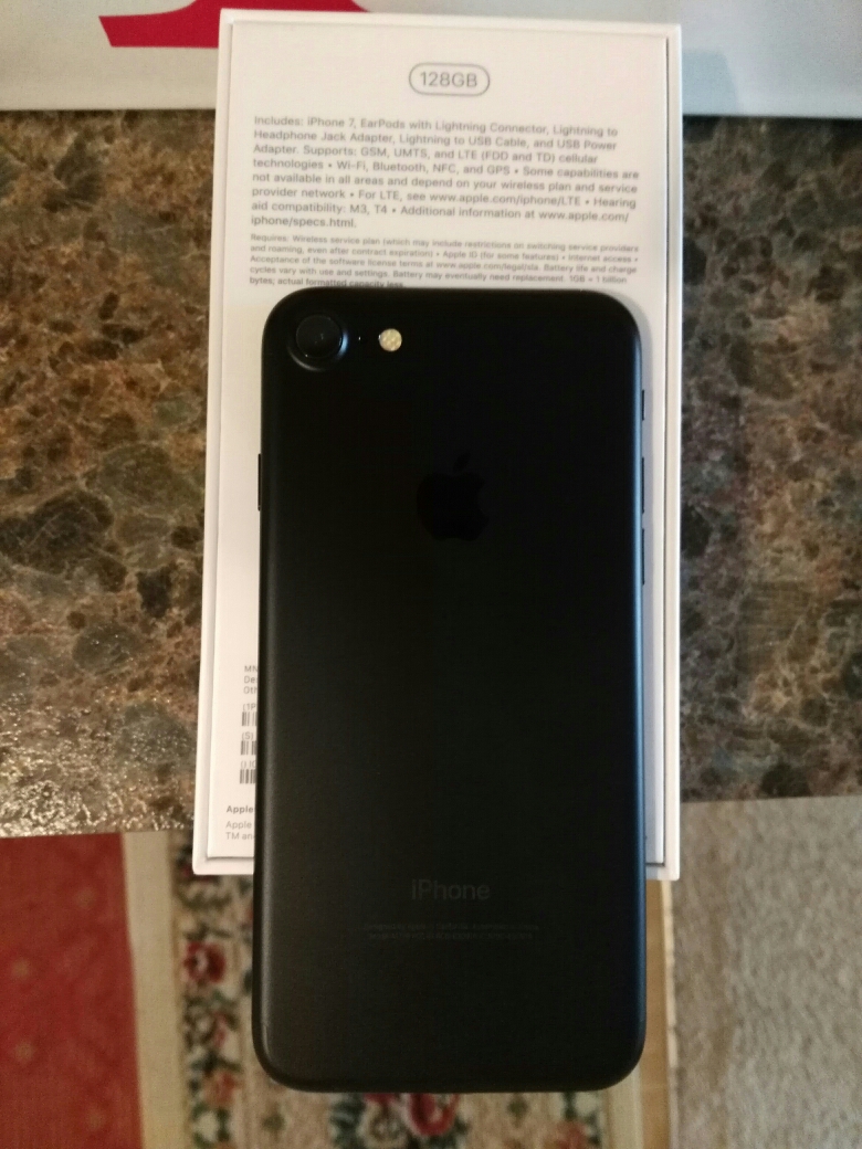 iphone 7 matte black 128 bk.jpg