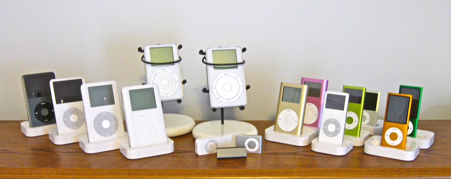 ipod collection (2011 march).JPG