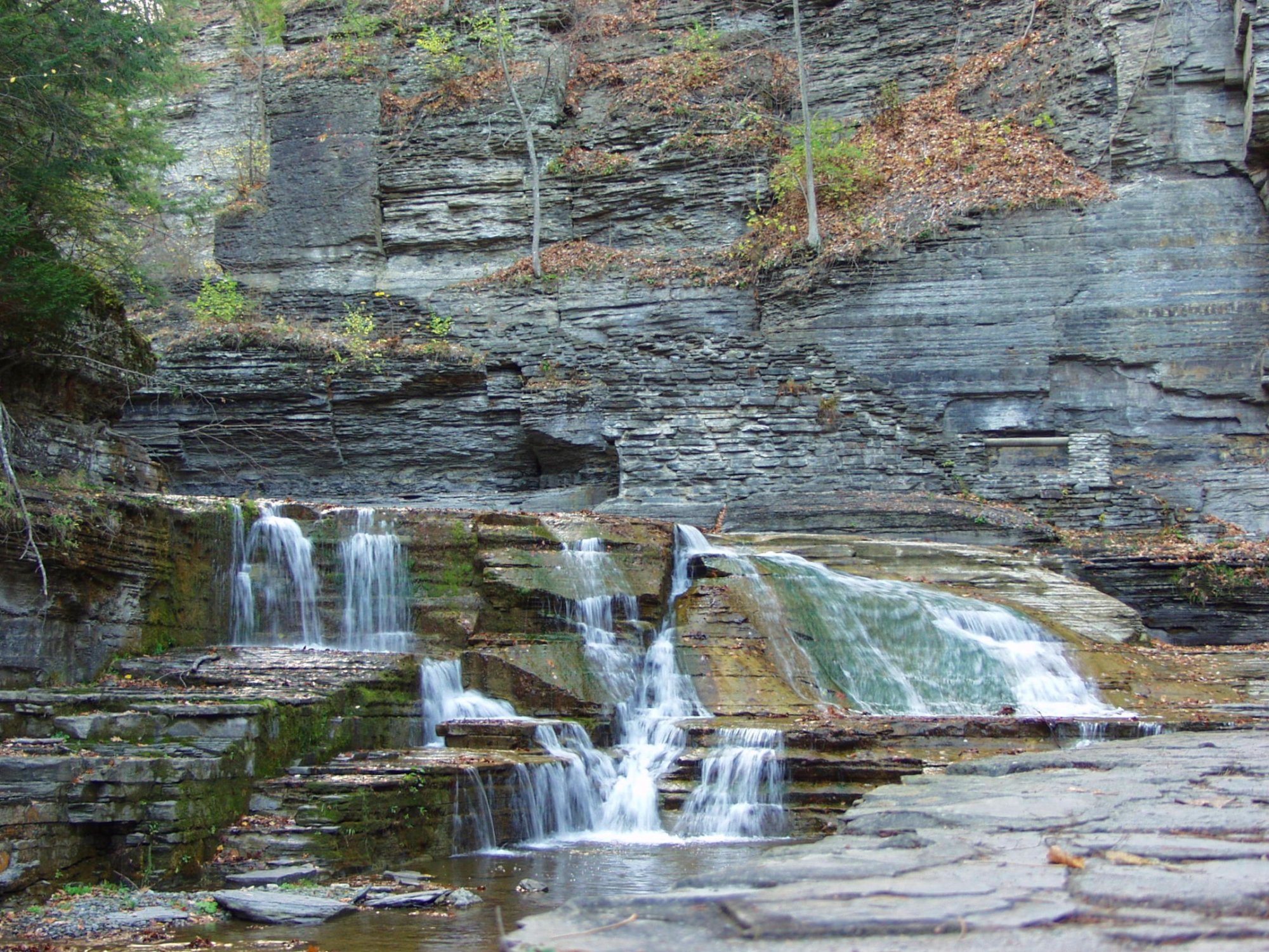 Ithaca falls.jpg