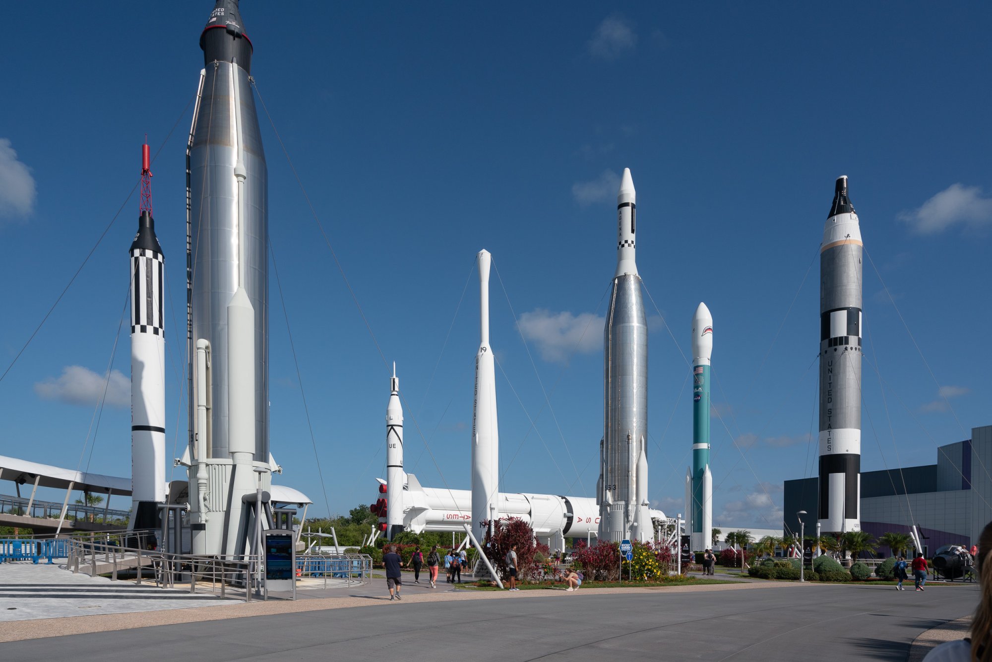 Kennedy Space Center - 2500px-1.jpg