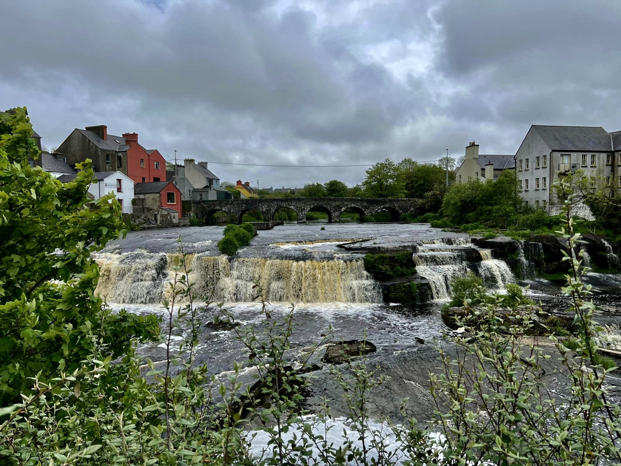 lahinch village1.jpg