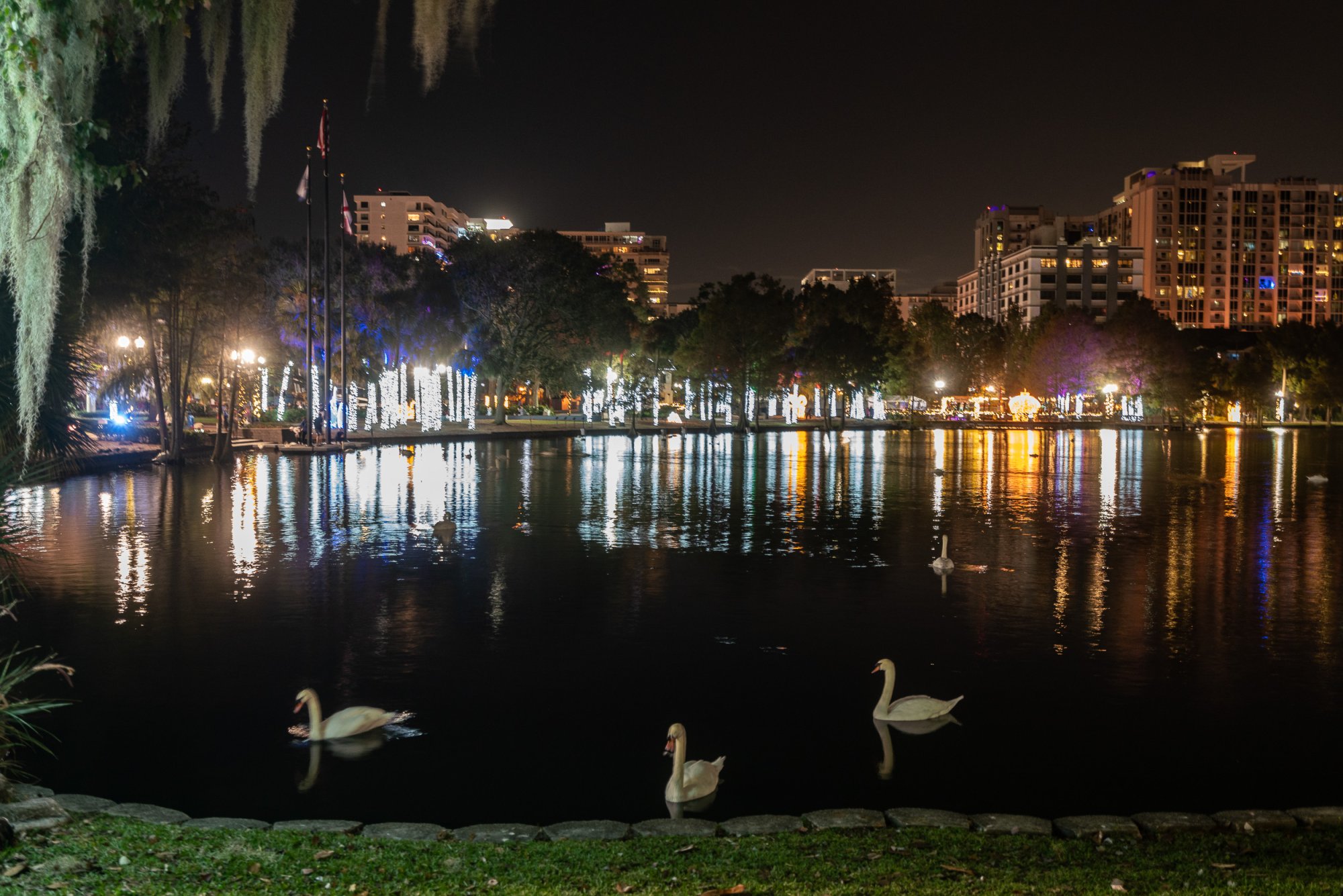 Lake Eola 2023 - 2500px-3.jpg