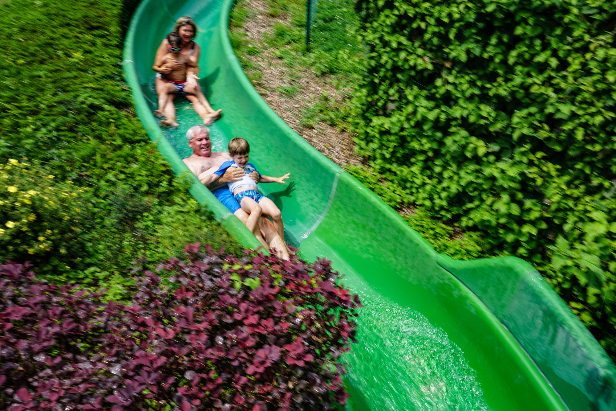 Liam - Water Park - 2000px-13.jpg