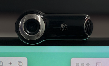 logitech.png