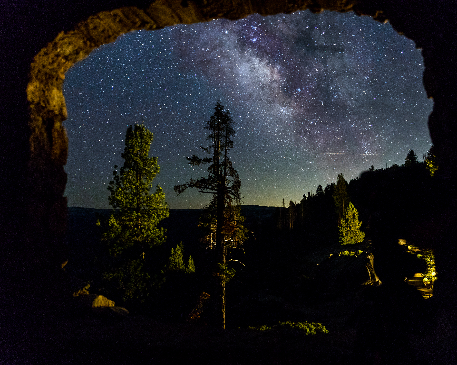 Milky-Way-Glacier-Point.jpg