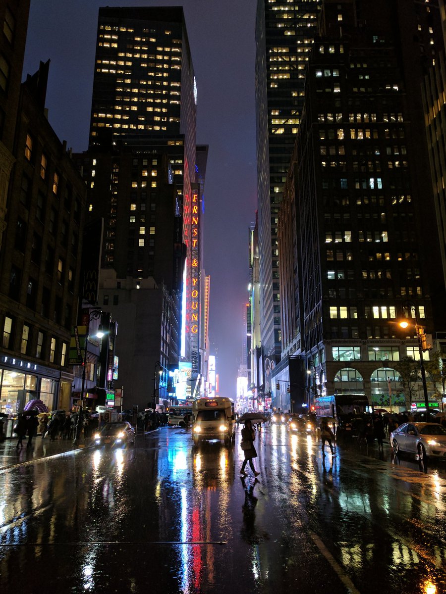New York_Broadway.jpg
