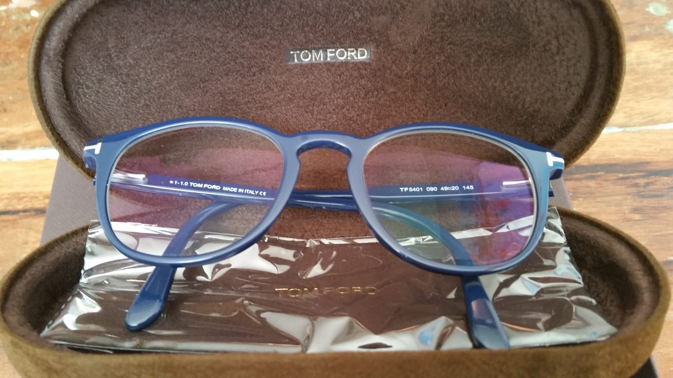 news_glasses.jpeg