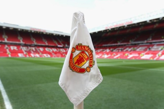 old-trafford-corner-flag-624x414.jpg