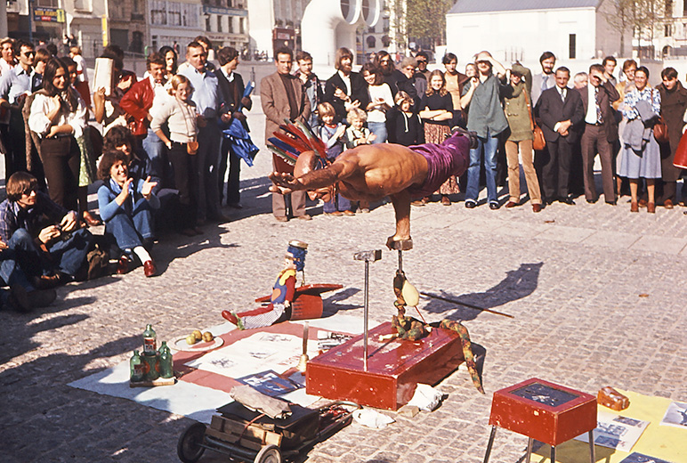 Paris Pompidou 1977.jpg