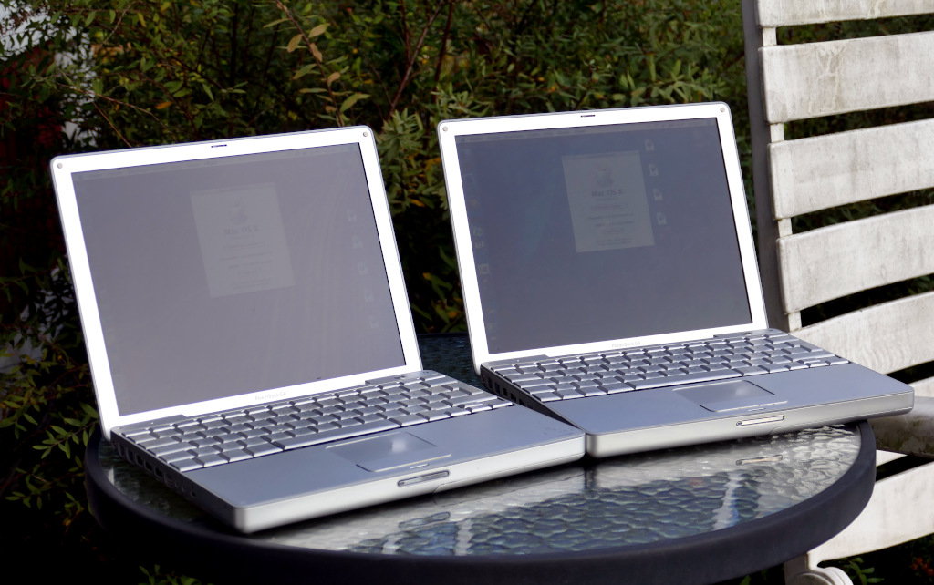 PowerBook G4 12" 1-33 and 1-5GHz.JPG