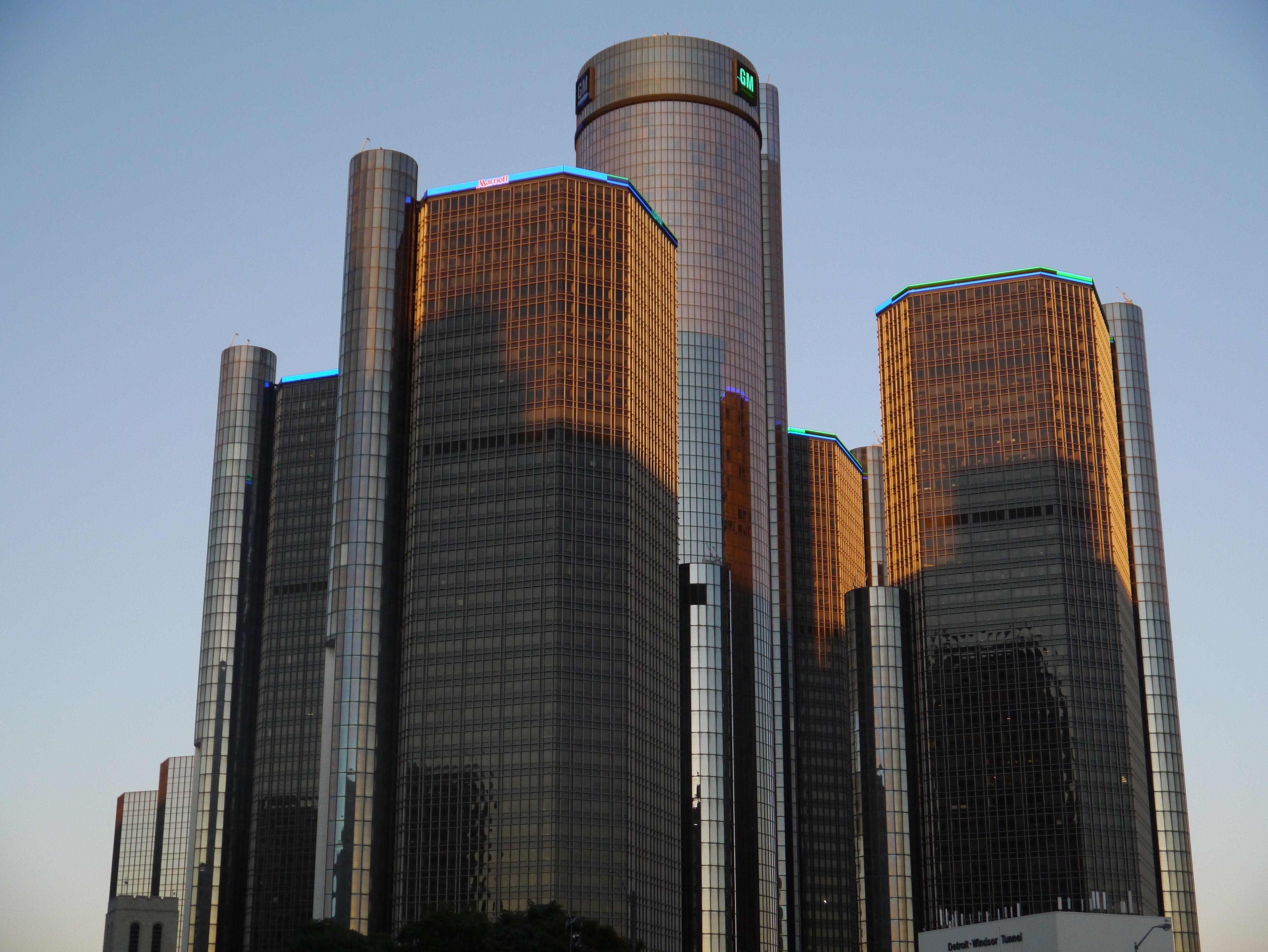 RenaissanceCenter.jpg