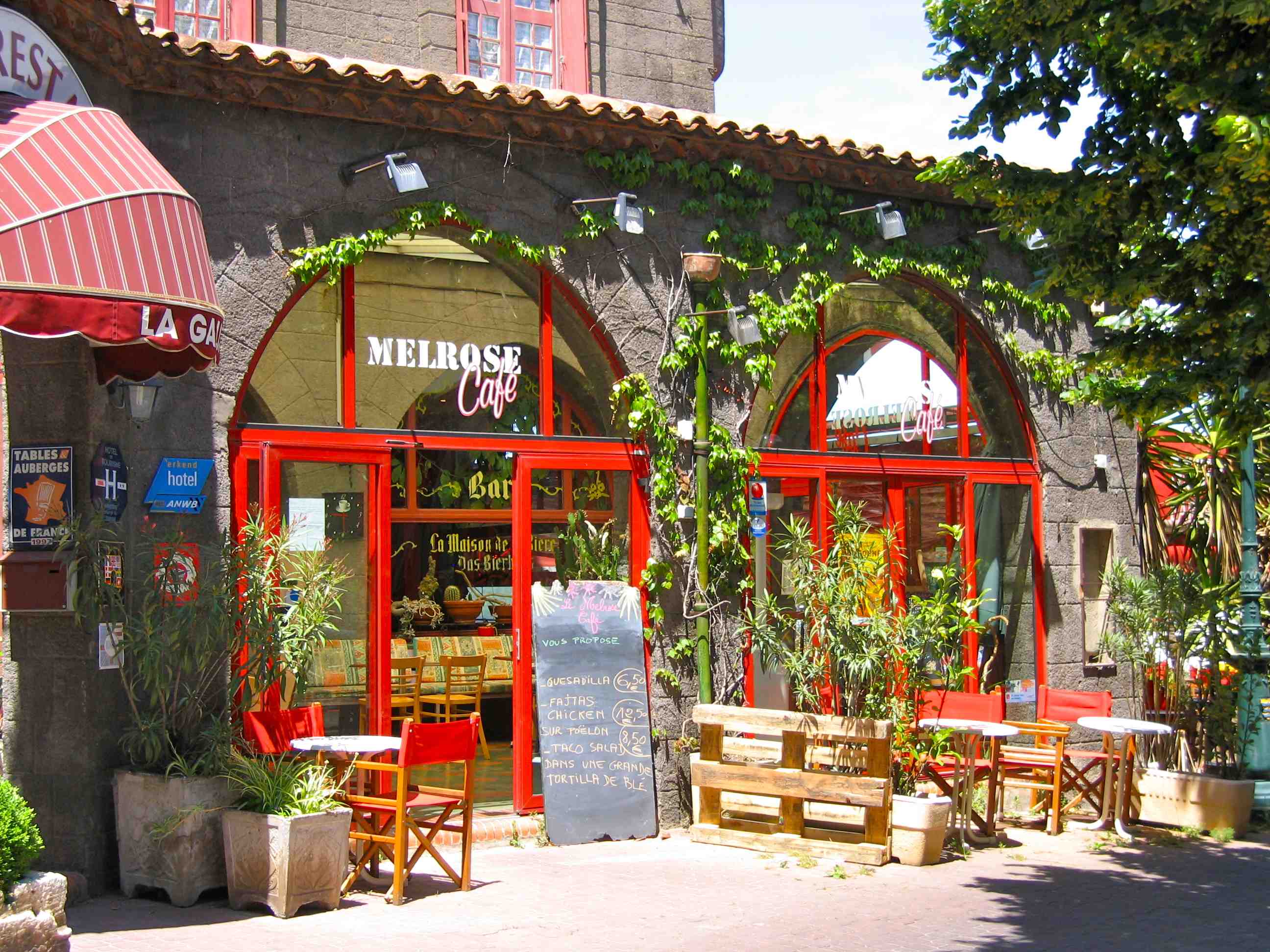 Restaurant SW France1.jpg