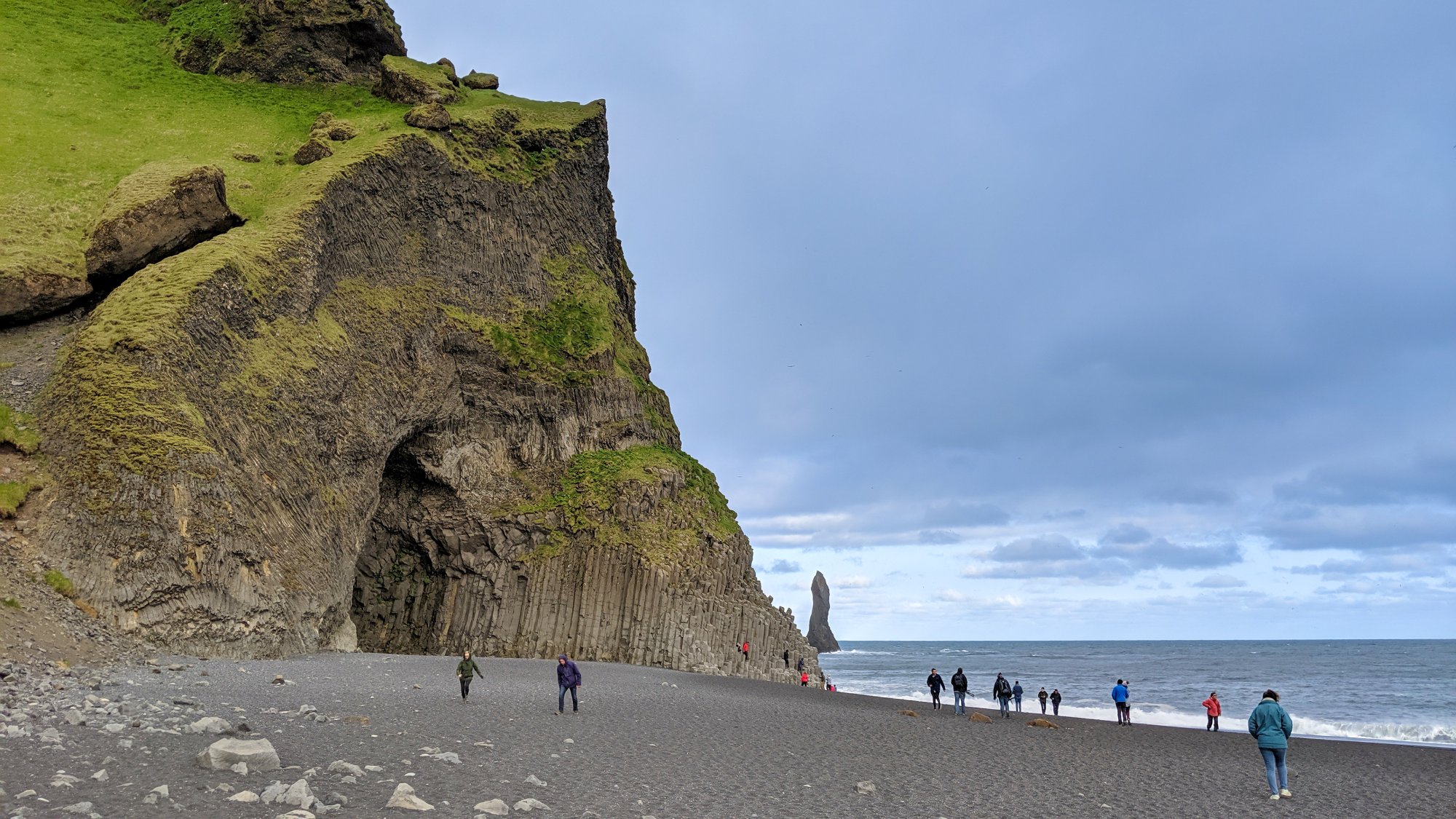 Reynisfjara.jpg