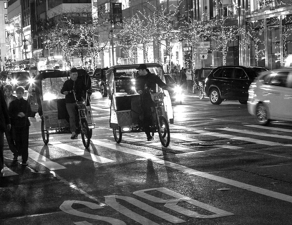 rickshaw guys1bwcrop1024b.jpg