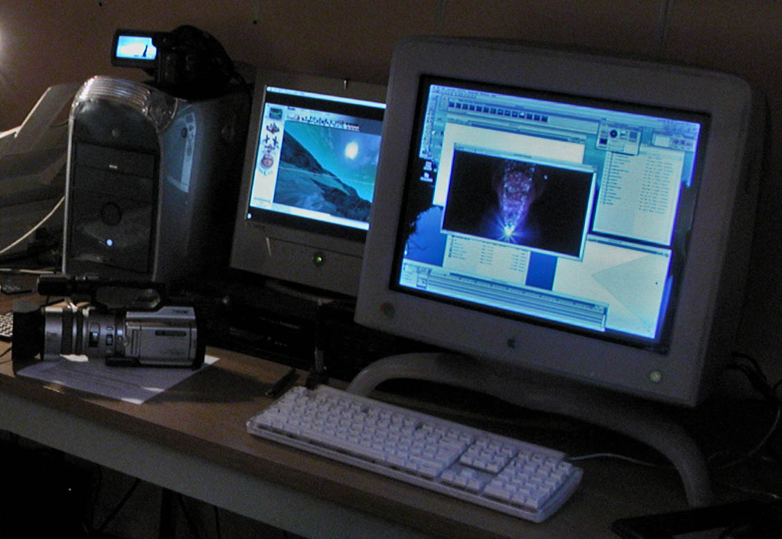 studio-display-2003.jpg