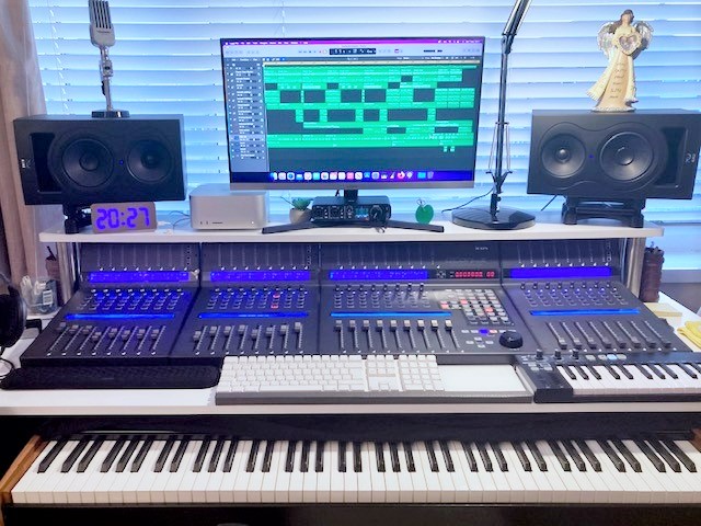 Studio.jpg