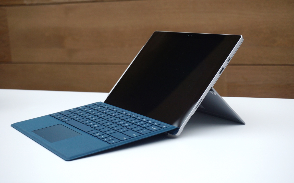 Surface+Pro+4+fullbleed+3.jpg