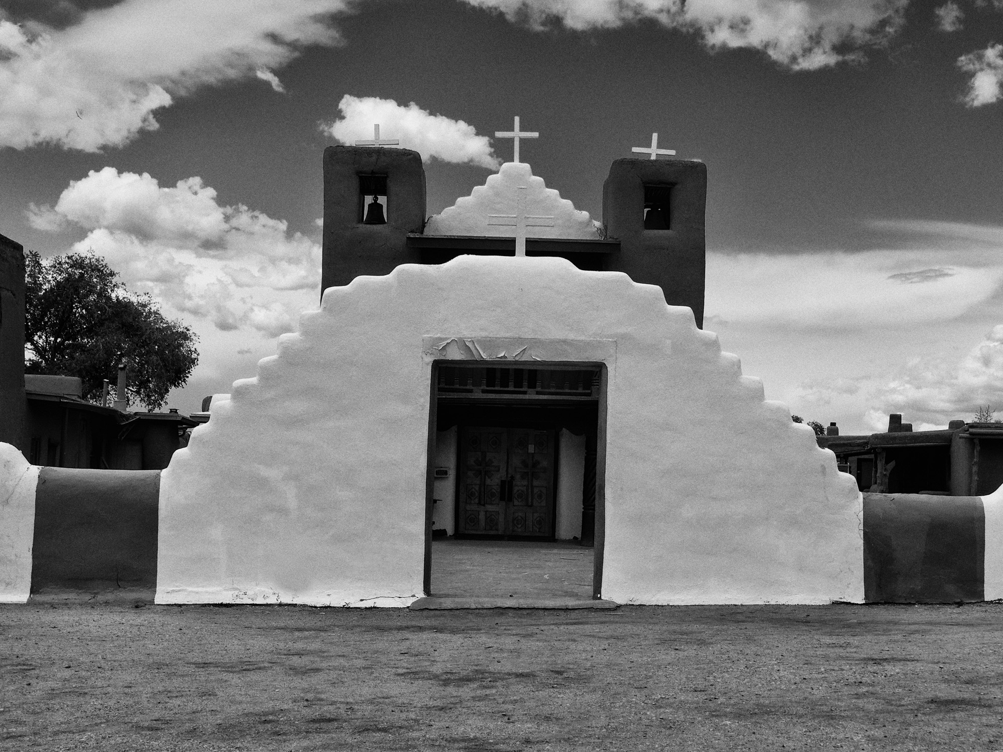 Taos new church nik silfx triste2 2k.jpg