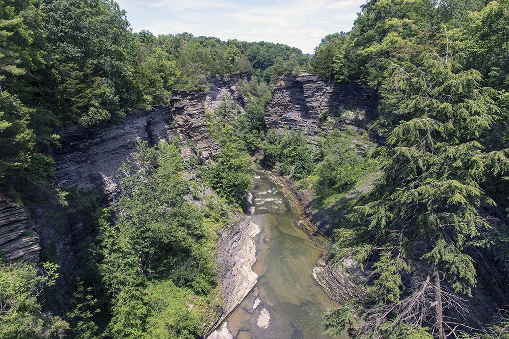 taughannock gorge 11024.jpg