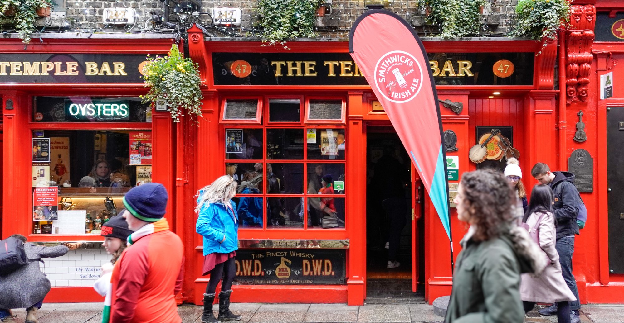 Temple Bar.jpg