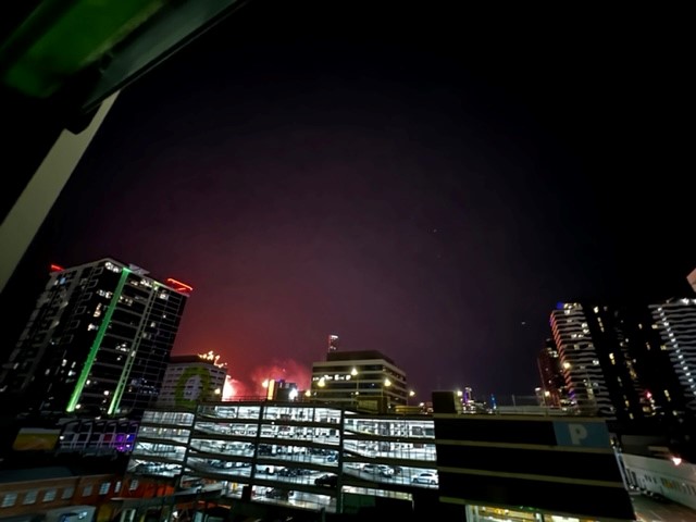 test image fireworks23.jpg